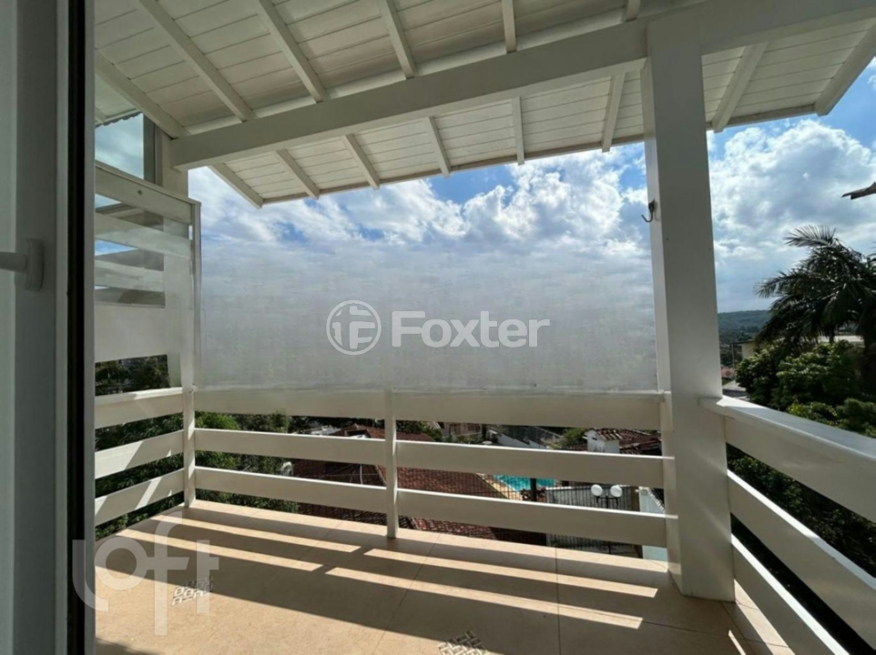 Casa à venda com 4 quartos, 376m² - Foto 24