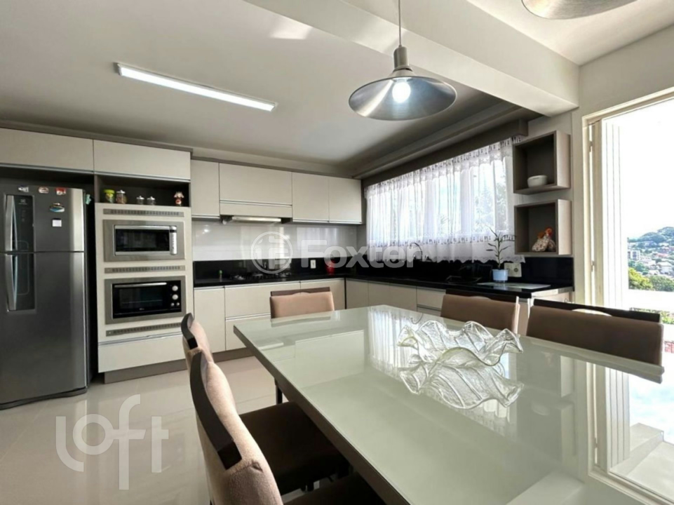 Casa à venda com 4 quartos, 376m² - Foto 29