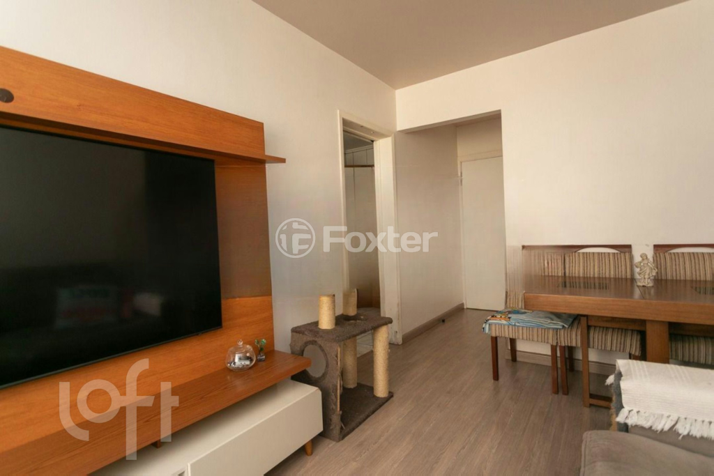 Apartamento à venda com 2 quartos, 70m² - Foto 3