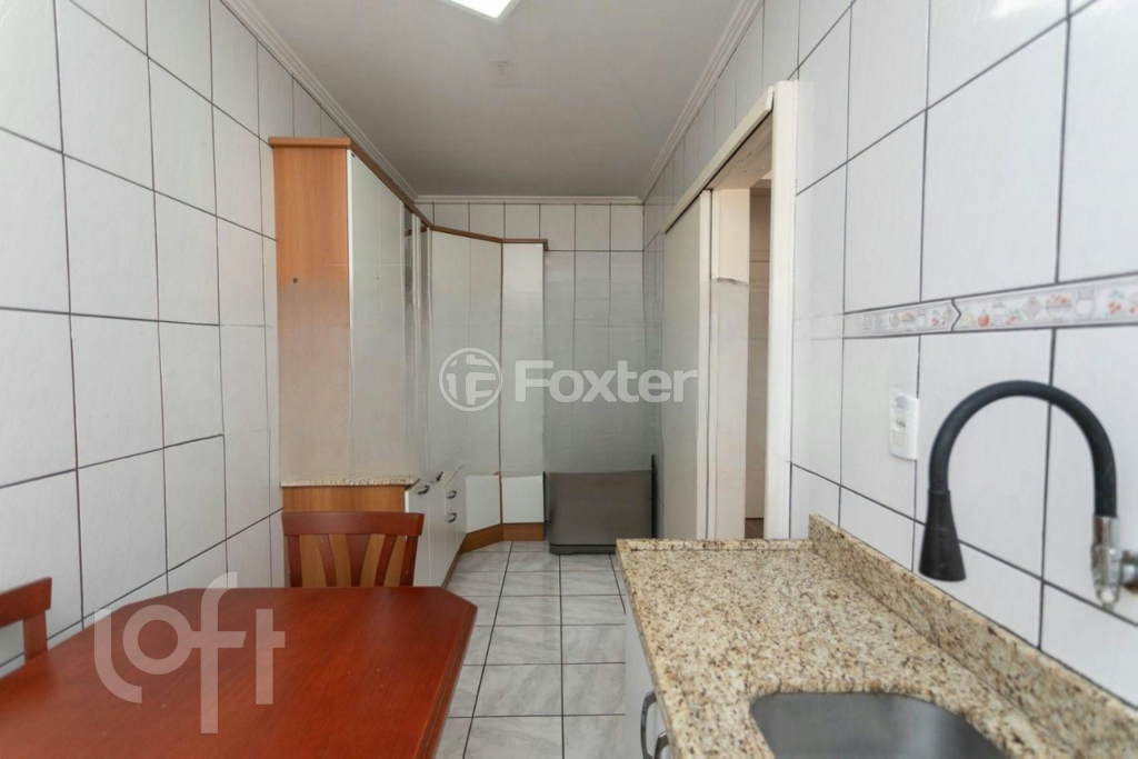 Apartamento à venda com 2 quartos, 70m² - Foto 8