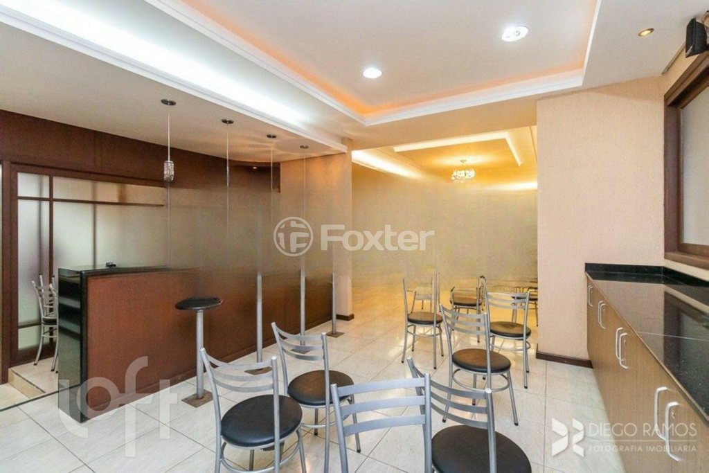 Apartamento à venda com 3 quartos, 109m² - Foto 4