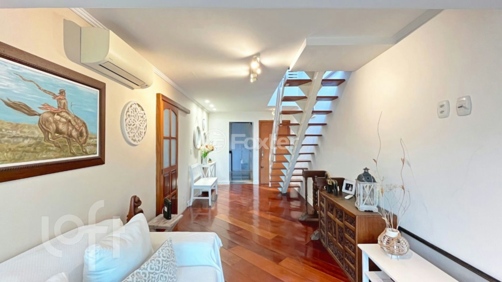 Cobertura à venda com 2 quartos, 150m² - Foto 2