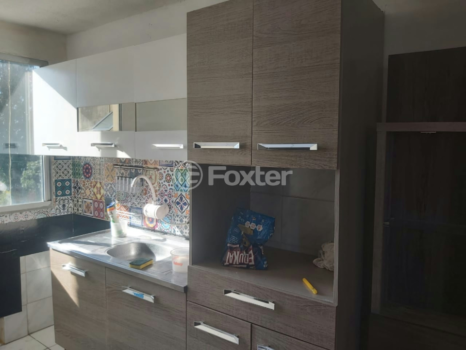 Apartamento à venda com 2 quartos, 42m² - Foto 9