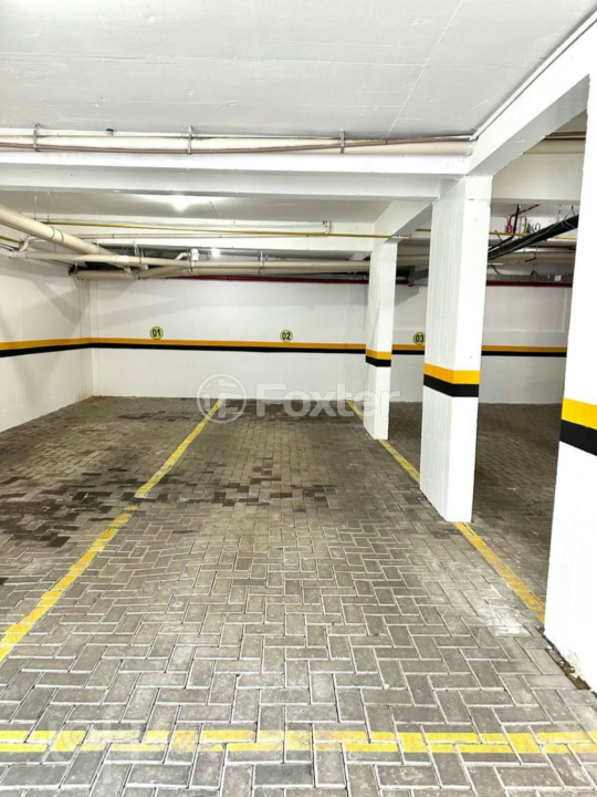 Apartamento à venda com 3 quartos, 108m² - Foto 9