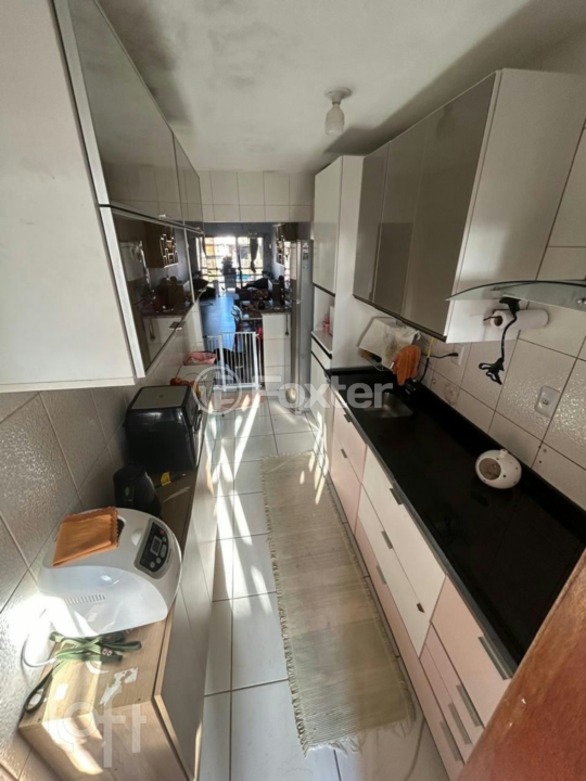Casa à venda com 5 quartos, 300m² - Foto 11