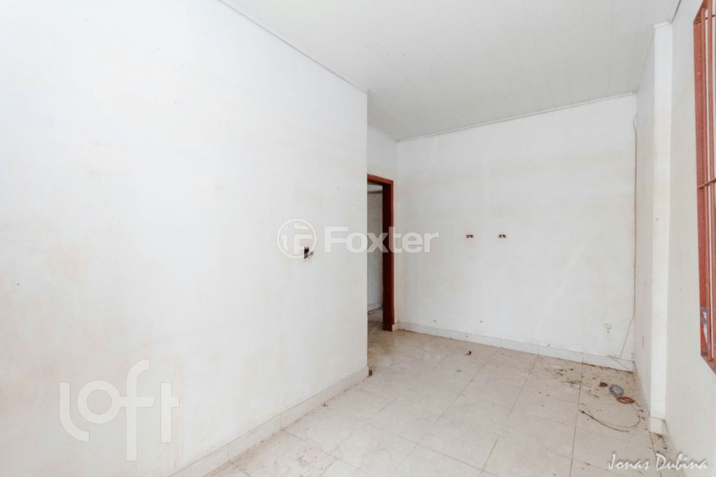 Casa à venda com 2 quartos, 100m² - Foto 3