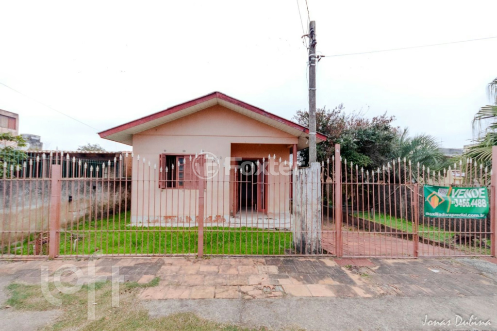 Casa à venda com 2 quartos, 100m² - Foto 1