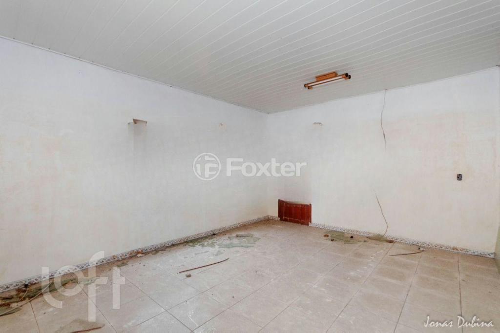 Casa à venda com 2 quartos, 100m² - Foto 11