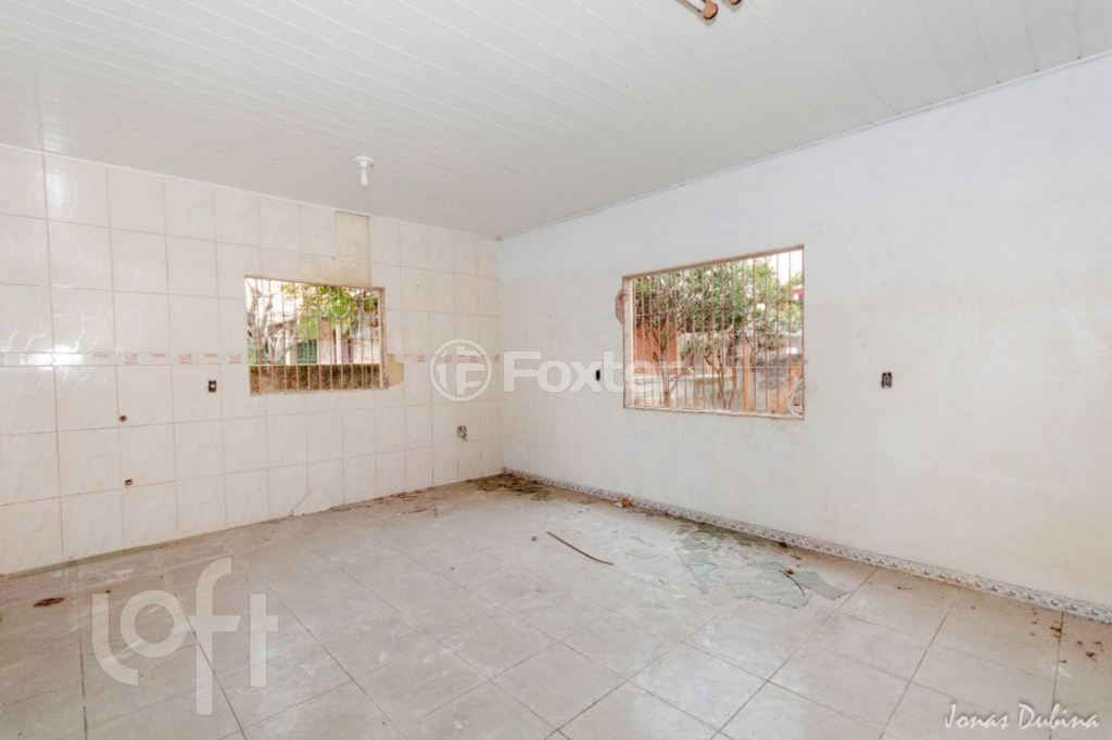 Casa à venda com 2 quartos, 100m² - Foto 13