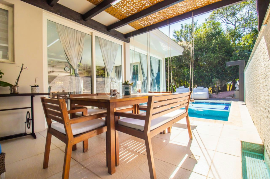 Casa de Condomínio à venda com 3 quartos, 255m² - Foto 5
