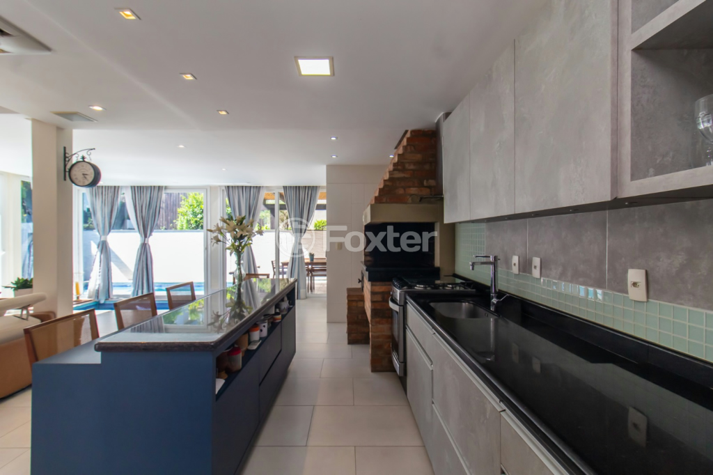 Casa de Condomínio à venda com 3 quartos, 255m² - Foto 22
