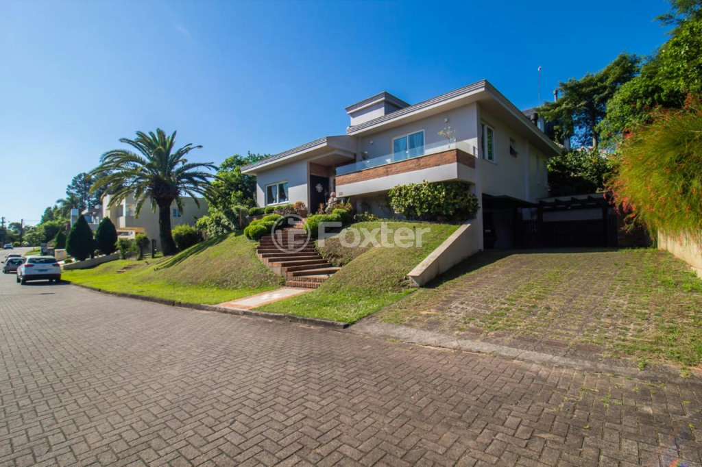 Casa de Condomínio à venda com 3 quartos, 255m² - Foto 25