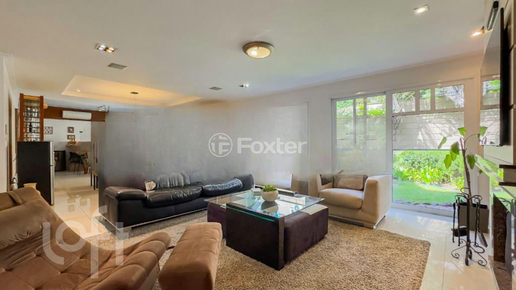 Casa de Condomínio à venda com 5 quartos, 400m² - Foto 2