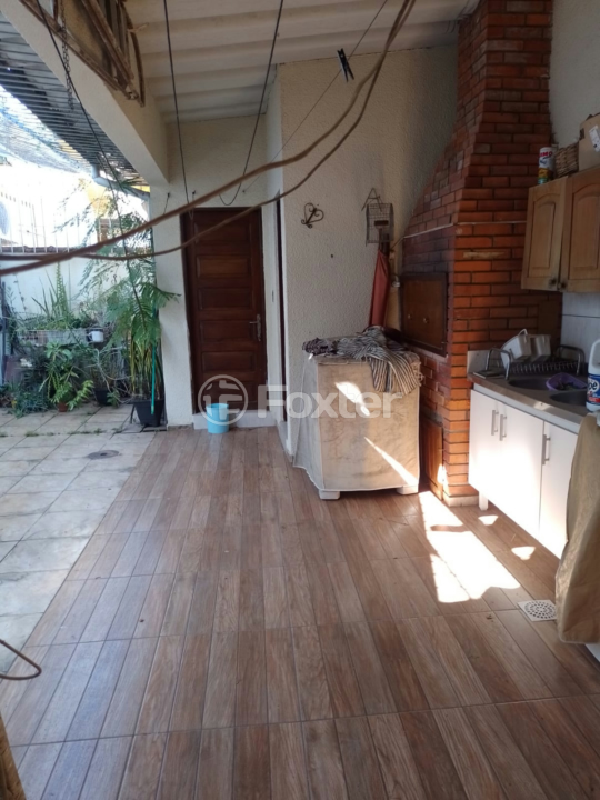 Casa à venda com 3 quartos, 162m² - Foto 7