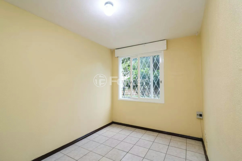 Apartamento à venda com 2 quartos, 46m² - Foto 2