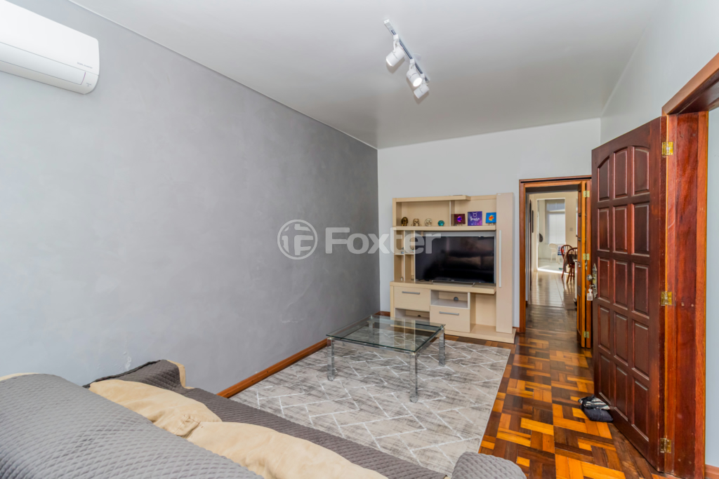 Casa à venda com 5 quartos, 228m² - Foto 7