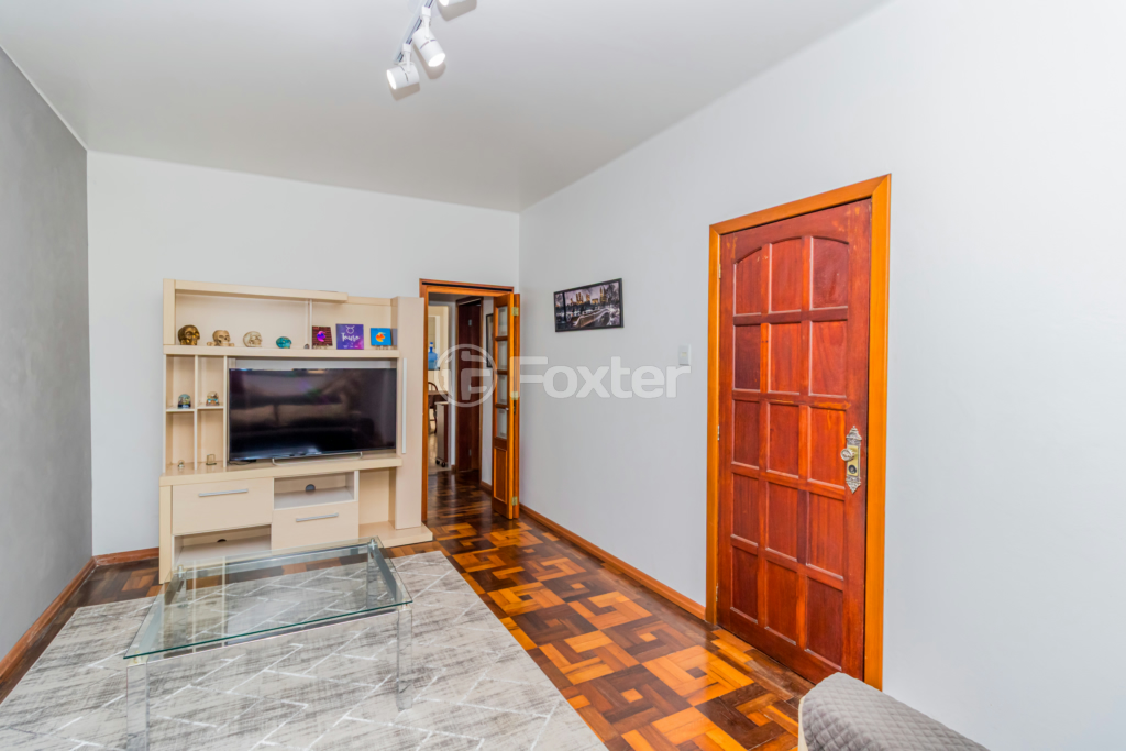 Casa à venda com 5 quartos, 228m² - Foto 8