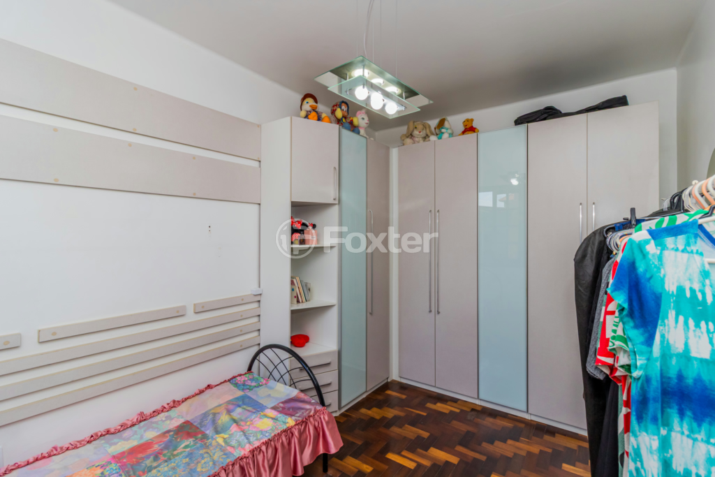 Casa à venda com 5 quartos, 228m² - Foto 14