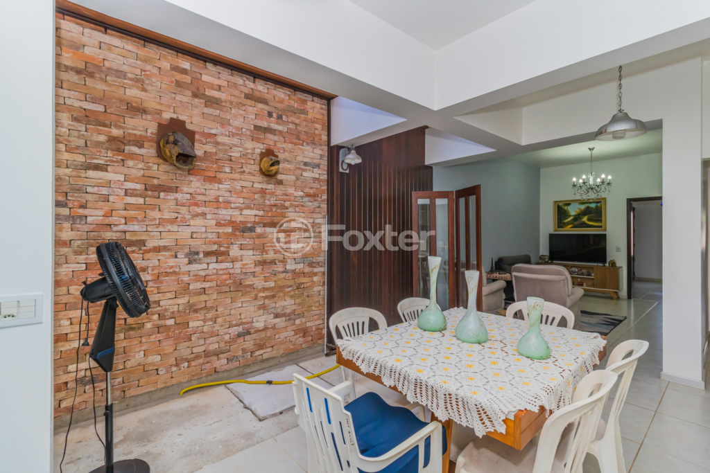 Casa à venda com 5 quartos, 228m² - Foto 34