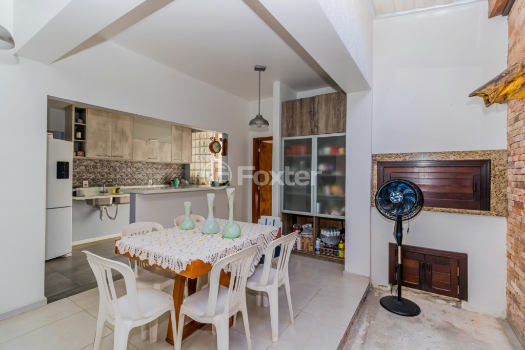 Casa à venda com 5 quartos, 228m² - Foto 37