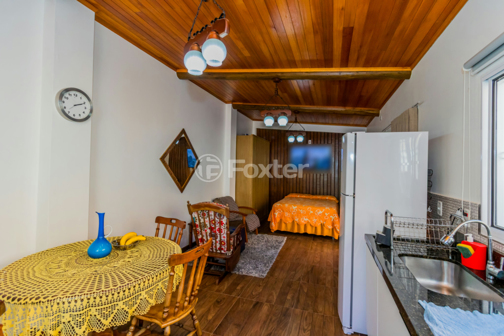 Casa à venda com 5 quartos, 228m² - Foto 57