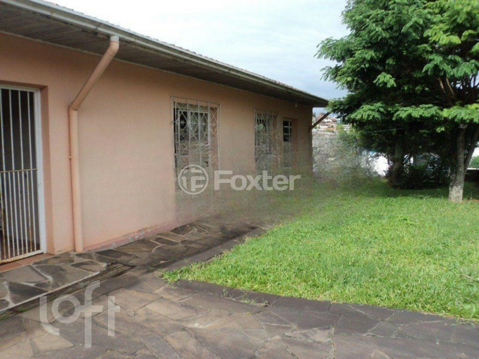 Casa à venda com 3 quartos, 220m² - Foto 4