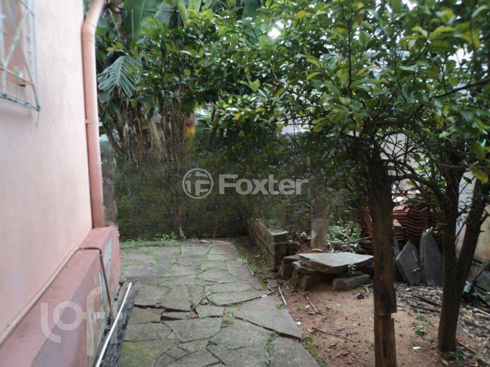 Casa à venda com 3 quartos, 220m² - Foto 6
