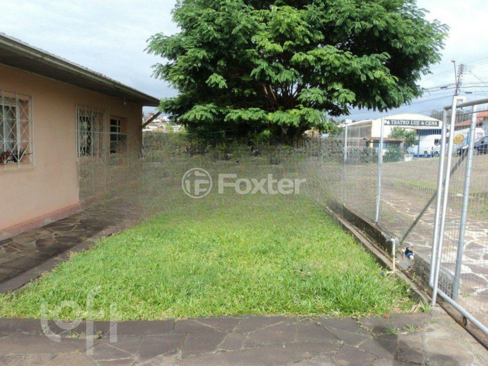 Casa à venda com 3 quartos, 220m² - Foto 10