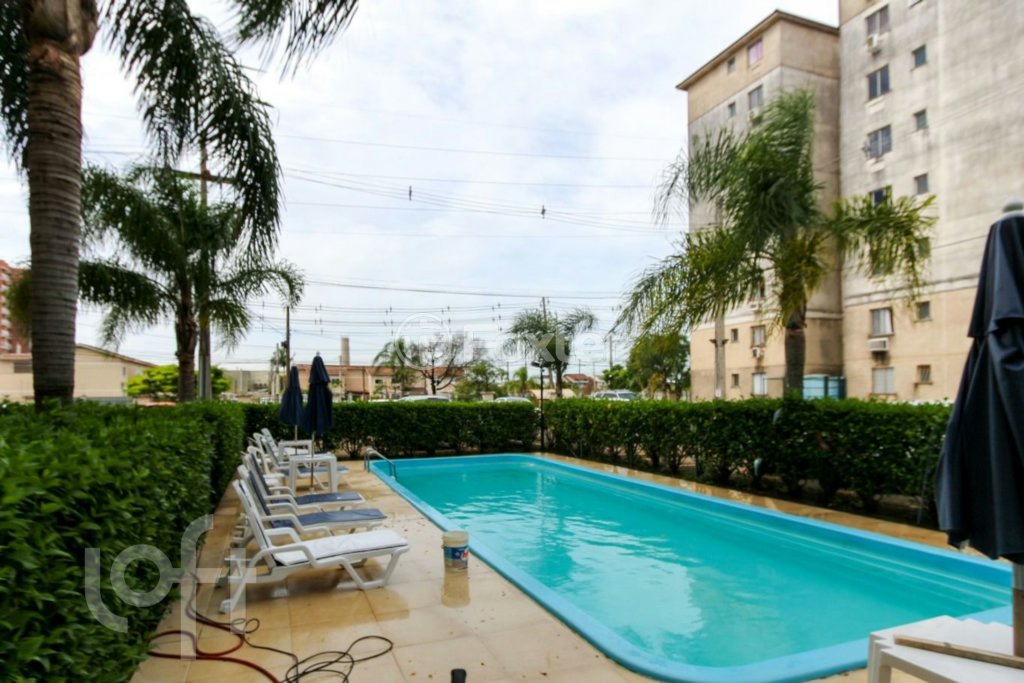 Apartamento à venda com 2 quartos, 43m² - Foto 32
