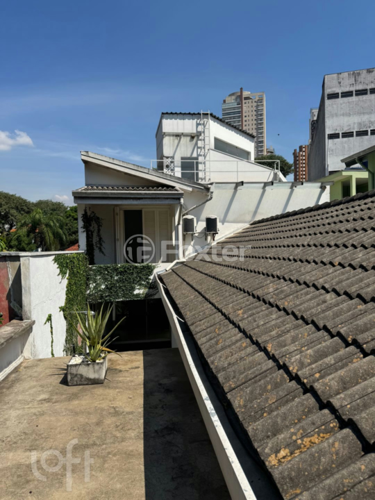 Casa à venda com 2 quartos, 220m² - Foto 13