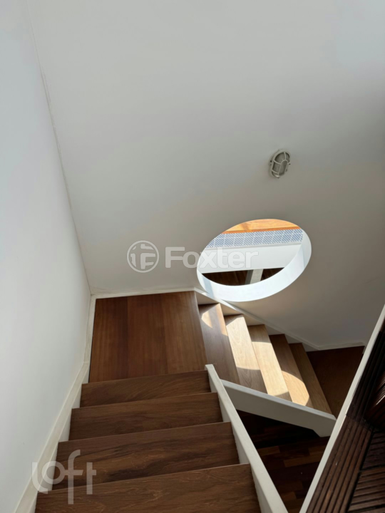Casa à venda com 2 quartos, 220m² - Foto 10