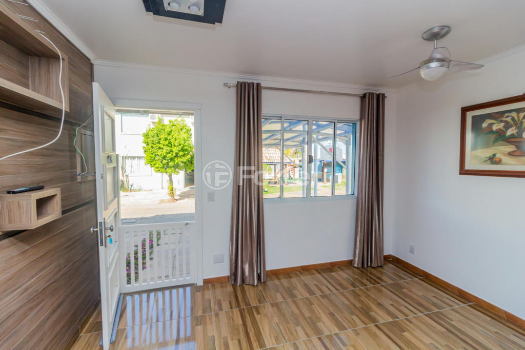 Casa de Condomínio à venda com 3 quartos, 79m² - Foto 4