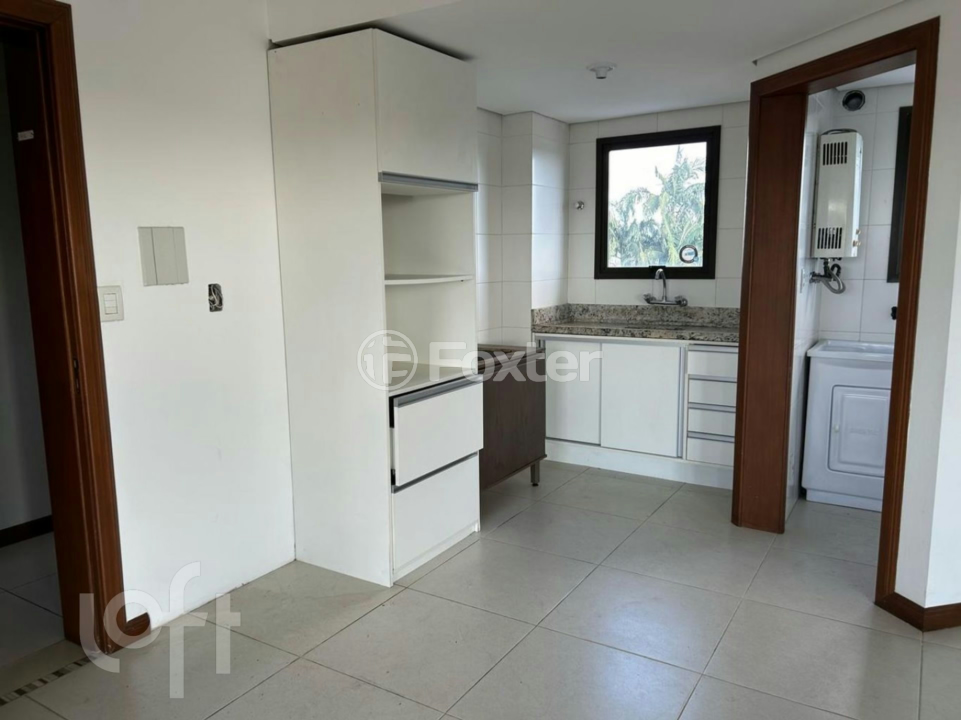 Apartamento à venda com 1 quarto, 141m² - Foto 11