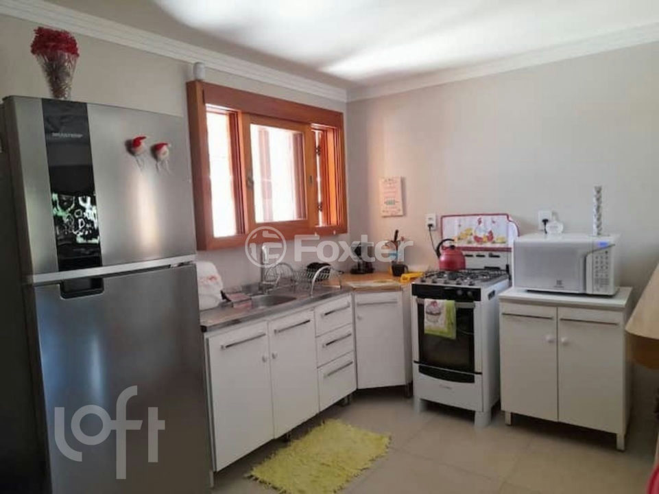 Casa à venda com 3 quartos, 185m² - Foto 4