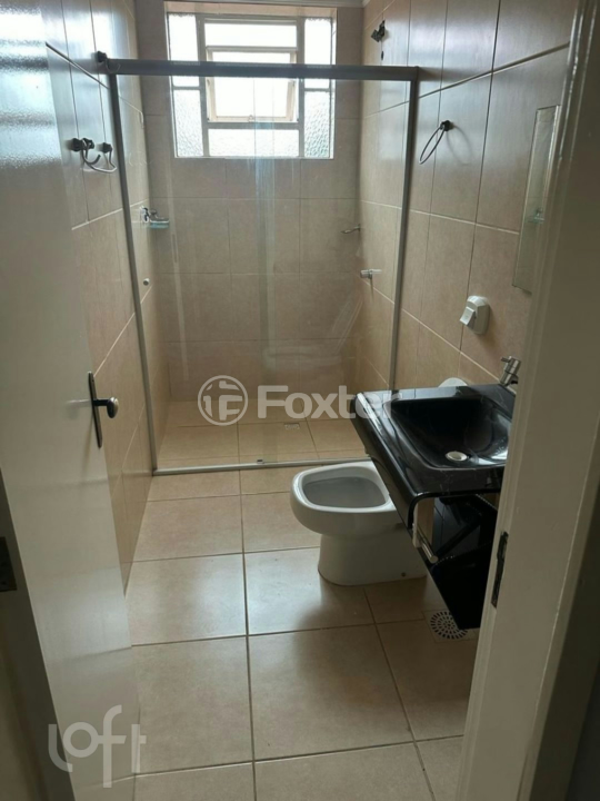 Apartamento à venda com 2 quartos, 79m² - Foto 2