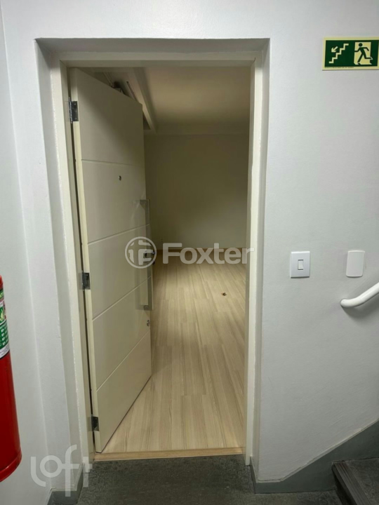 Apartamento à venda com 2 quartos, 79m² - Foto 7