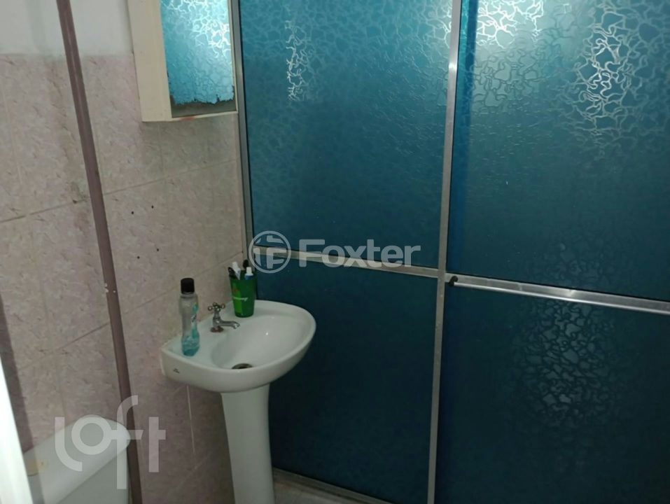 Casa à venda com 2 quartos, 100m² - Foto 11