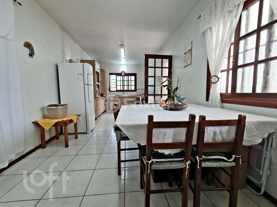 Casa à venda com 3 quartos, 159m² - Foto 5