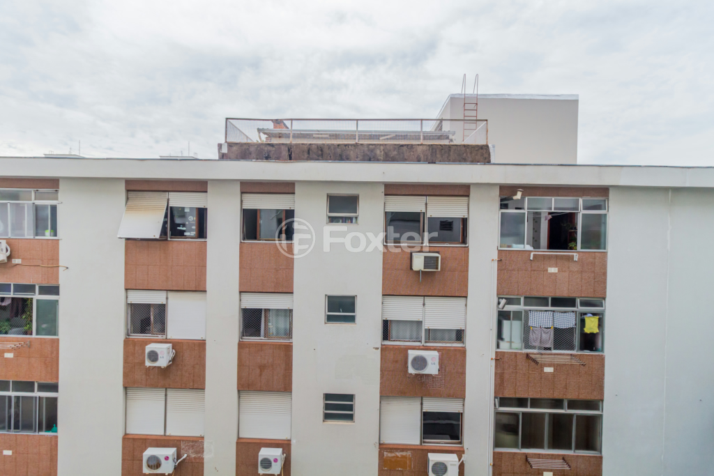 Apartamento à venda com 1 quarto, 42m² - Foto 12