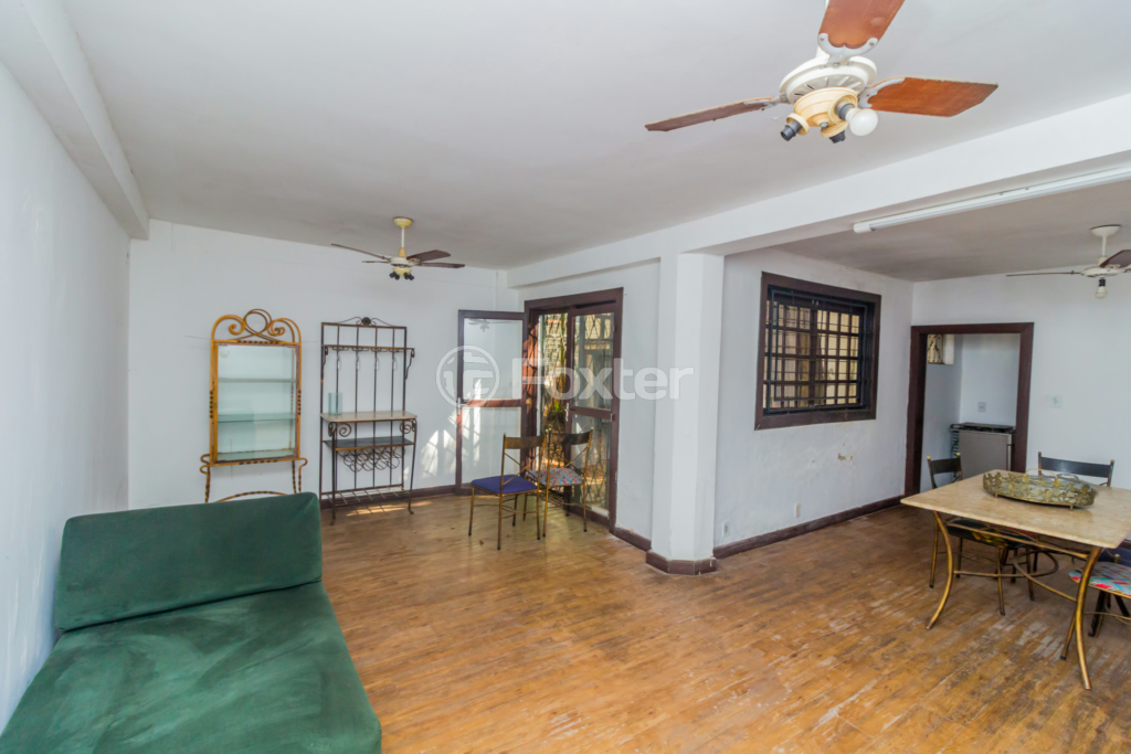Casa à venda com 14 quartos, 122m² - Foto 1