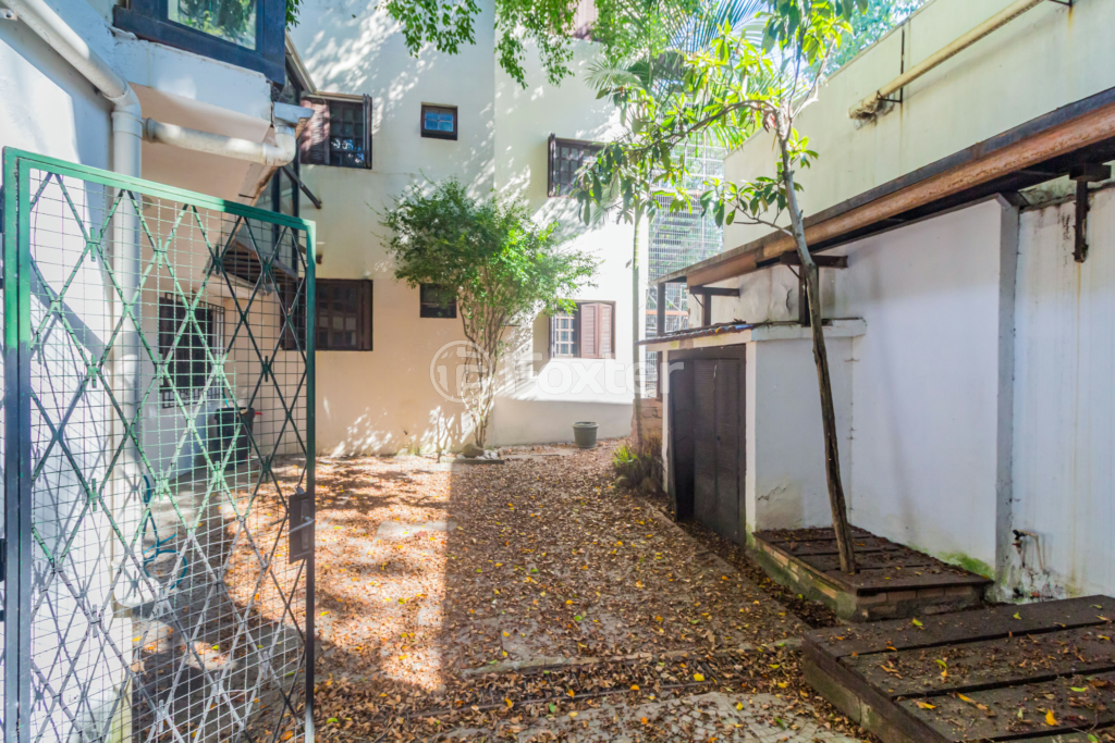 Casa à venda com 14 quartos, 122m² - Foto 60