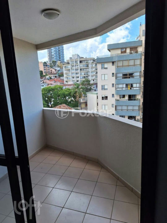 Apartamento à venda com 2 quartos, 113m² - Foto 4