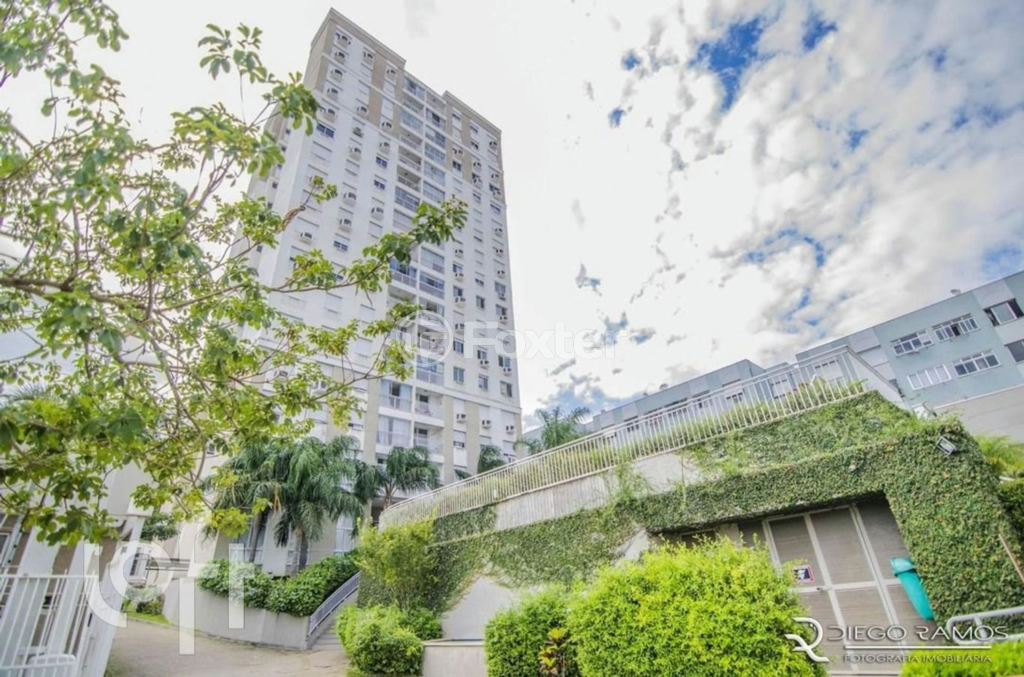 Apartamento à venda com 3 quartos, 75m² - Foto 16