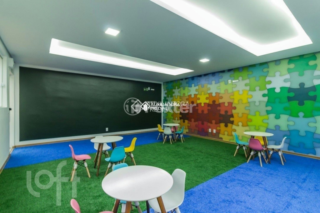 Apartamento à venda com 2 quartos, 44m² - Foto 30