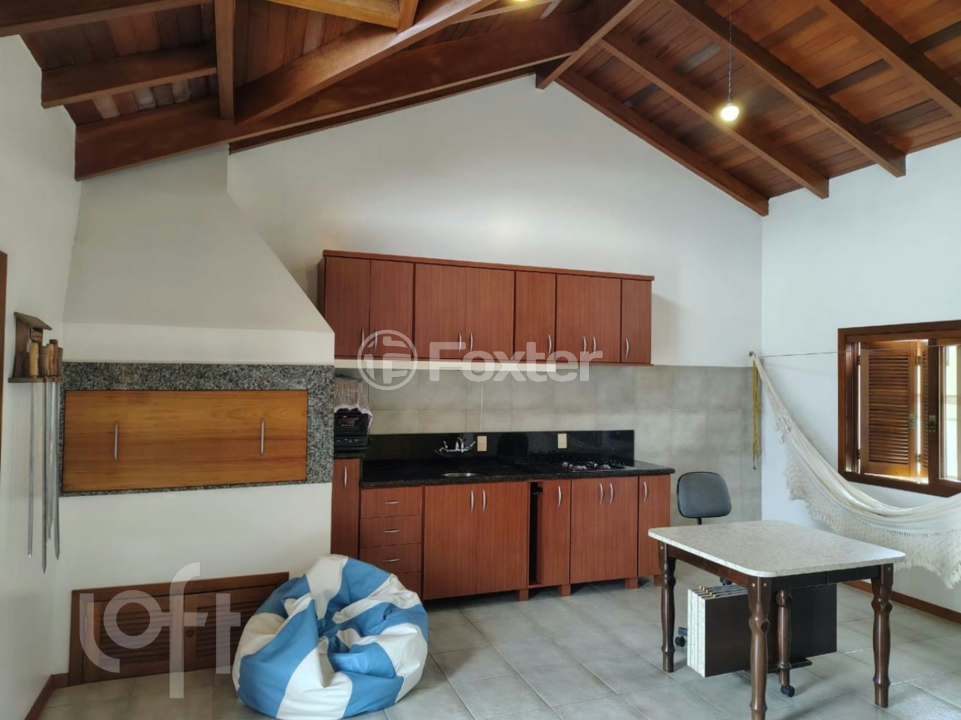 Casa à venda com 3 quartos, 254m² - Foto 17