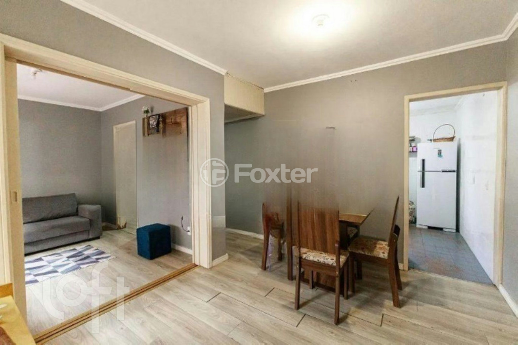 Apartamento à venda com 3 quartos, 76m² - Foto 2