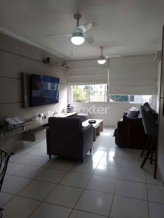 Apartamento à venda com 2 quartos, 78m² - Foto 2