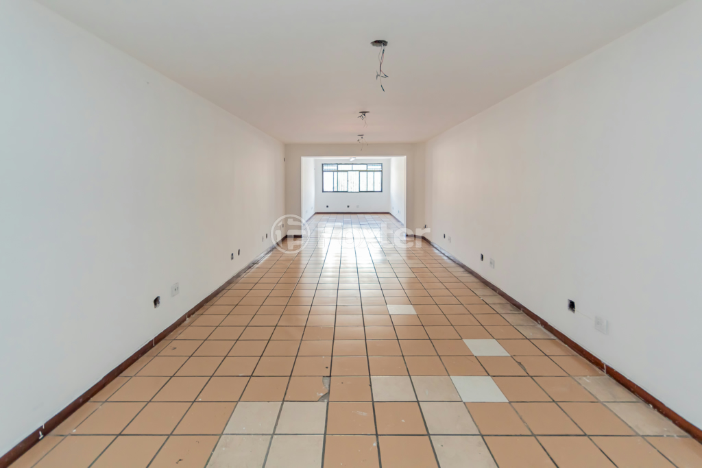 Casa à venda com 2 quartos, 279m² - Foto 5