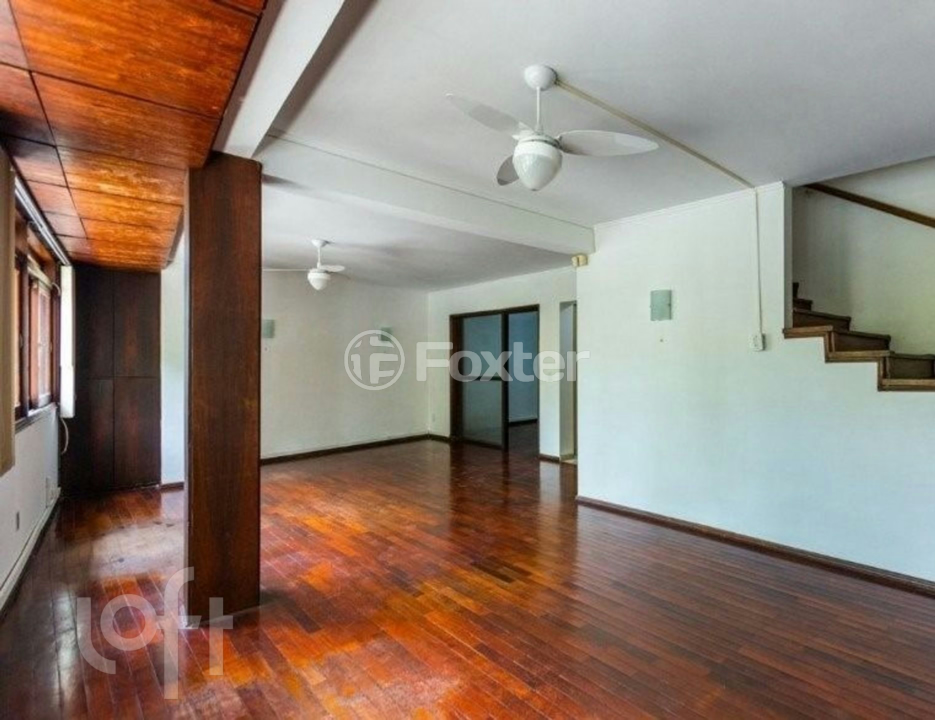 Casa à venda com 3 quartos, 350m² - Foto 2
