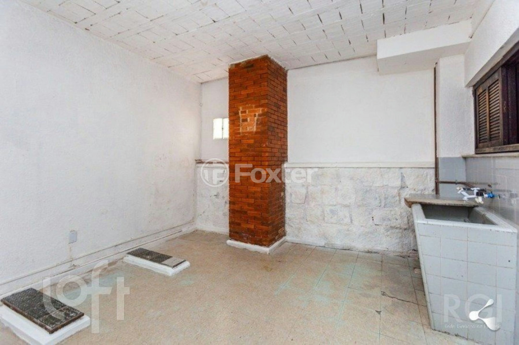 Casa à venda com 3 quartos, 350m² - Foto 15